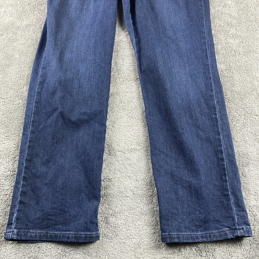 Lee Relaxed Fit Straight Leg Mid-Rise Women Size 32x28 Dark Denim‎ Blue Jean